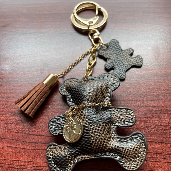 Custom Made Keychain Charm - Picture 1 of 1
